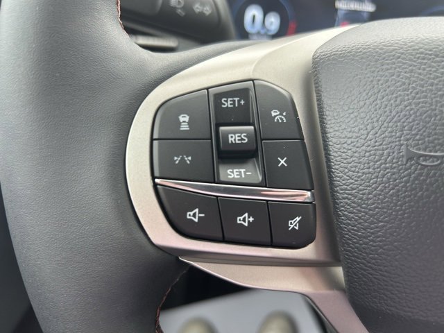 New 2025 Ford Explorer Active image 25