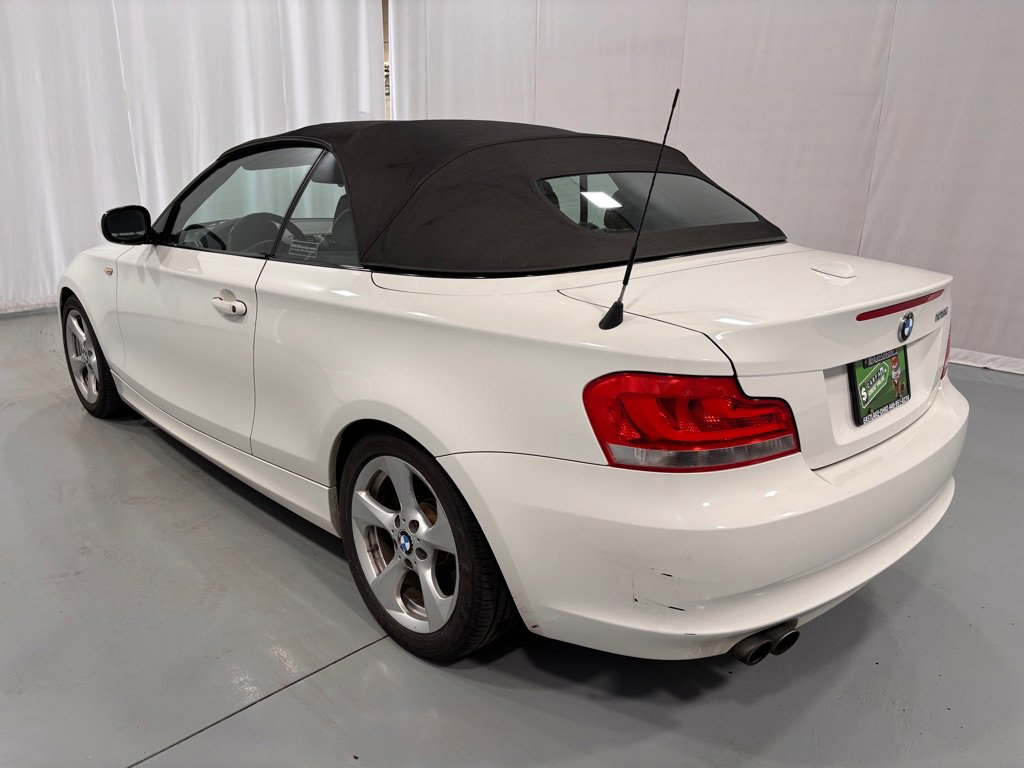 Used 2012 BMW 128i Convertible image 7