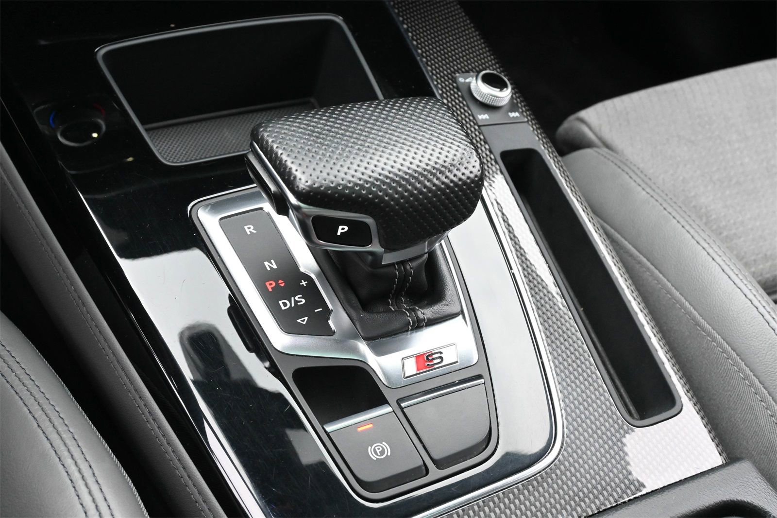 Certified 2022 Audi SQ5 Premium Plus image 11