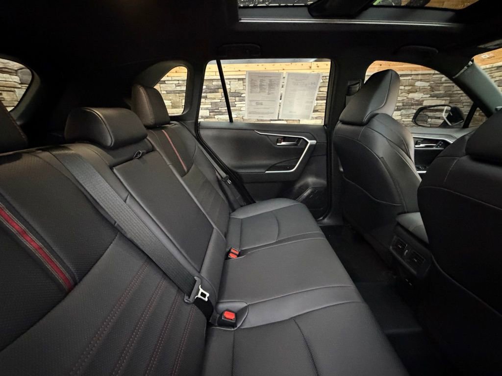 Used 2023 Toyota RAV4 XSE w/ Premium Package image 33