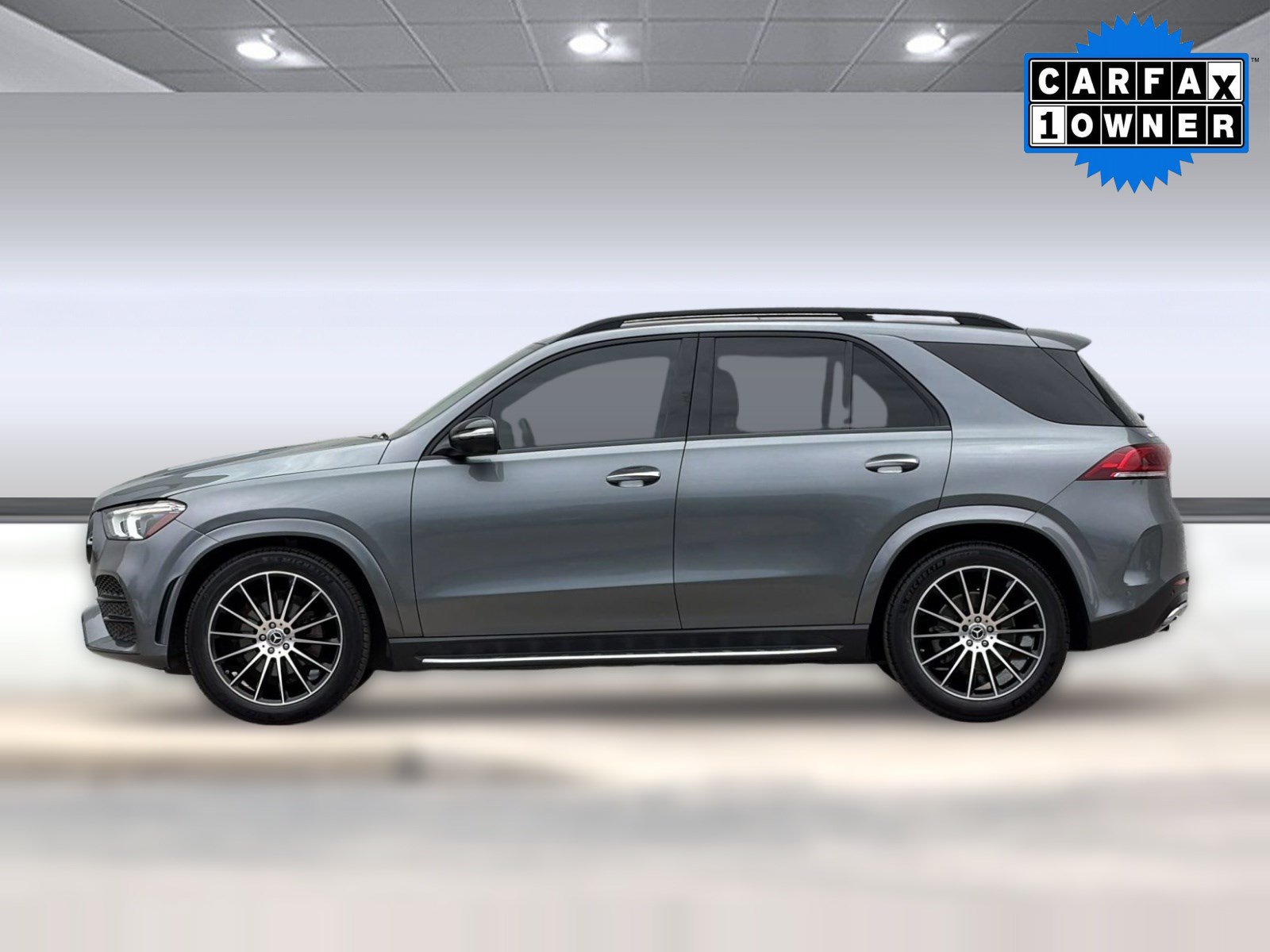 Used 2022 Mercedes-Benz GLE 350 4MATIC image 2