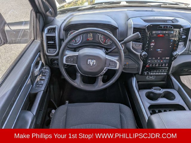 Used 2024 RAM 3500 Big Horn w/ Night Edition AWD/4WD image 15