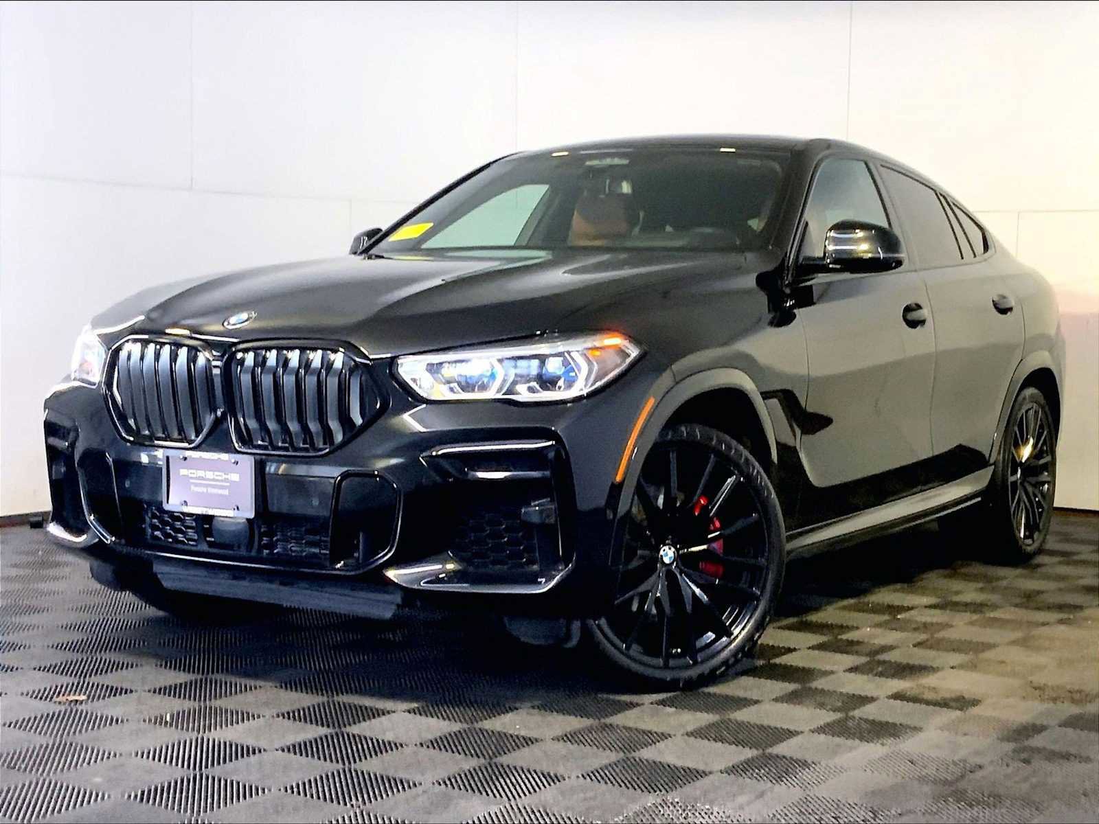 Used 2022 BMW X6 M50i w/ Executive Package image 1