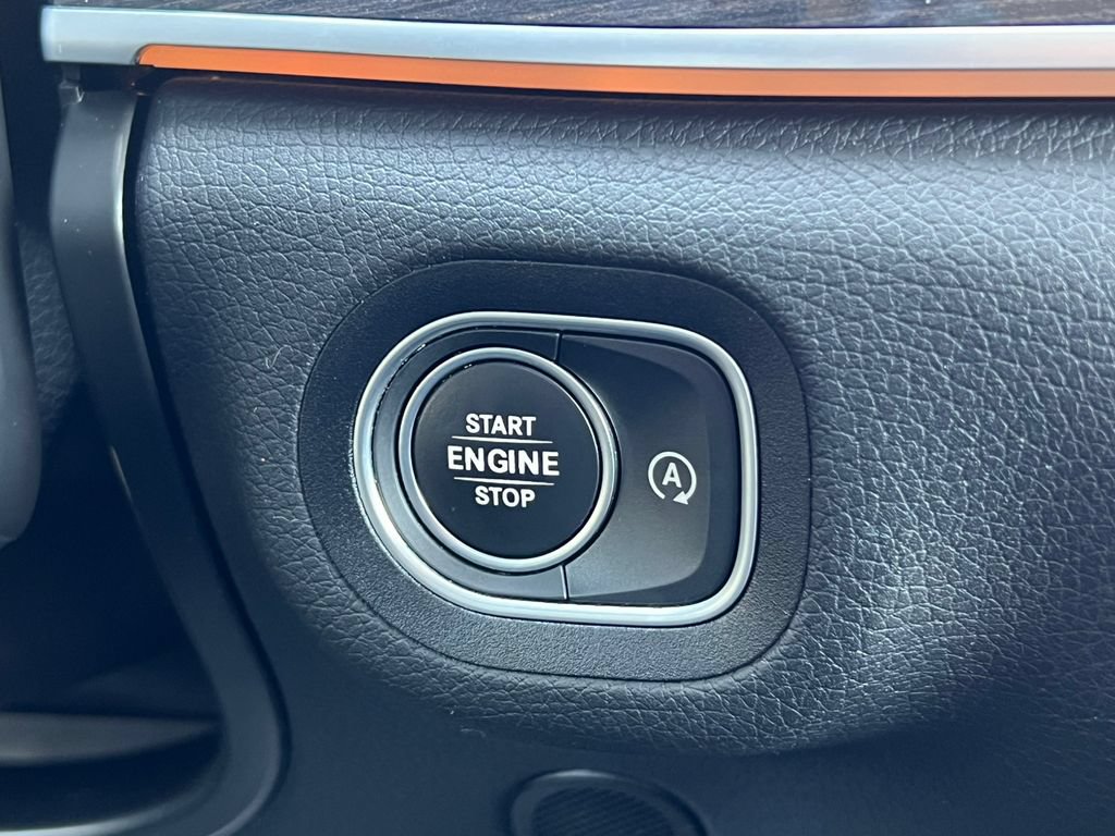Used 2023 Mercedes-Benz GLE 450 4MATIC image 33