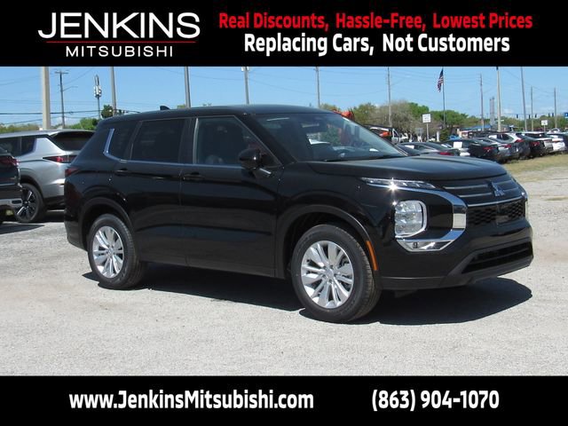 New 2026 Mitsubishi Outlander ES image 1