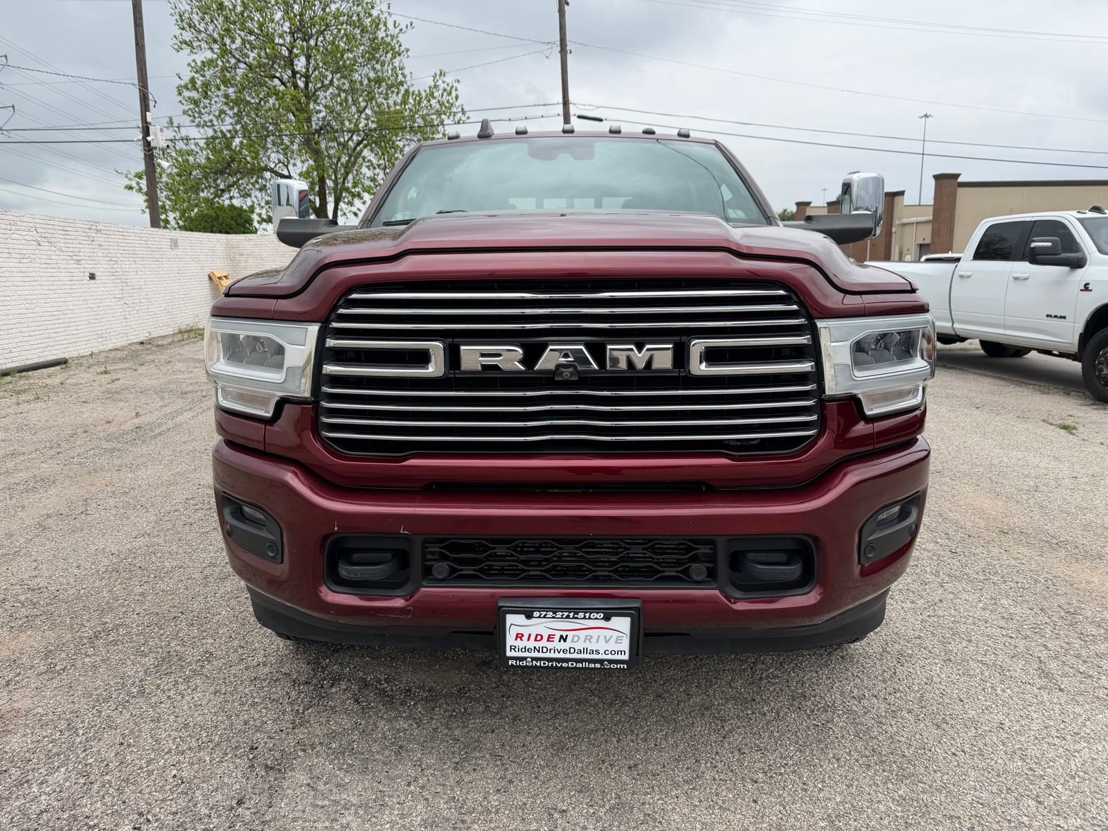 Used 2019 RAM 3500 Laramie image 10