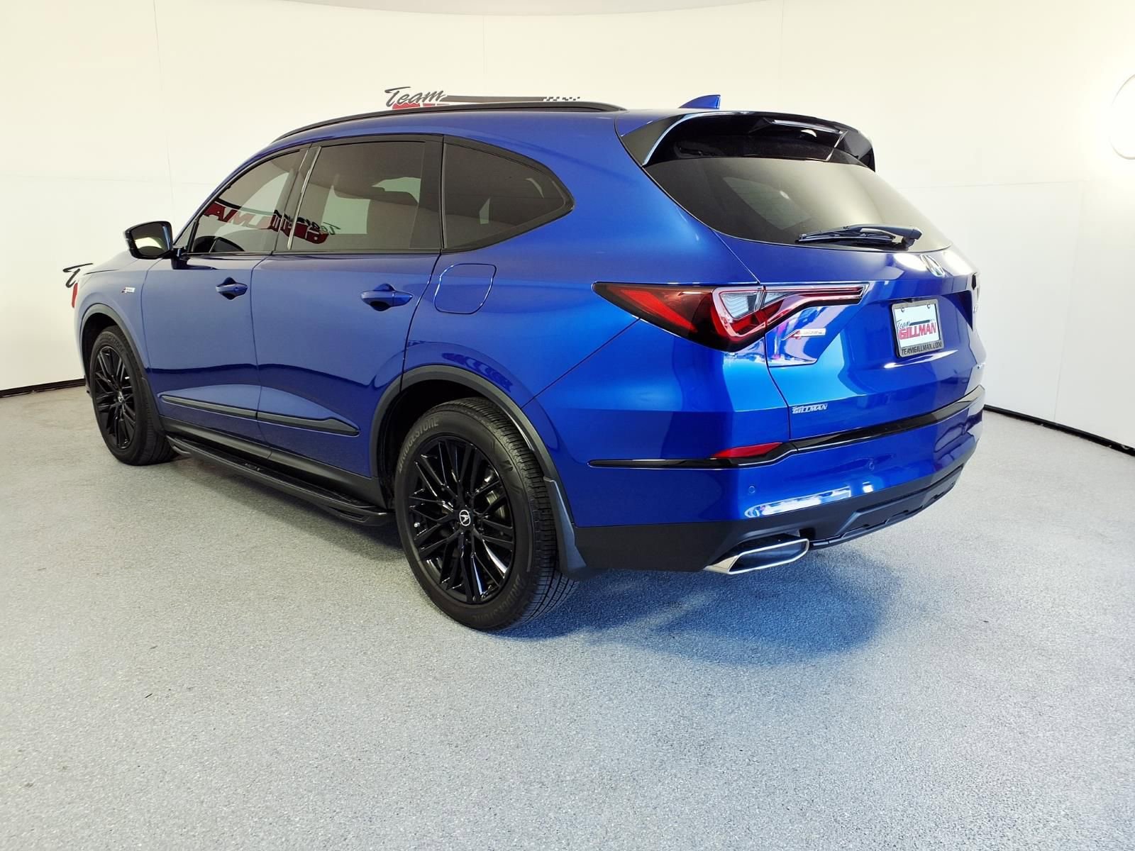 Used 2025 Acura MDX A-Spec image 9
