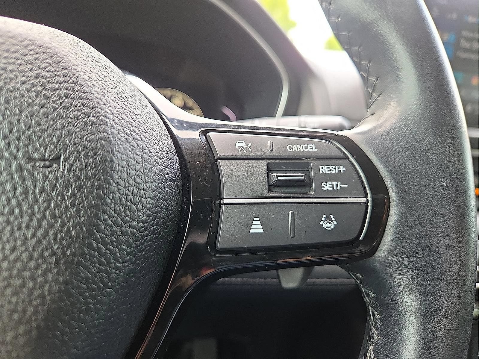 Used 2025 Honda Pilot EX-L image 20