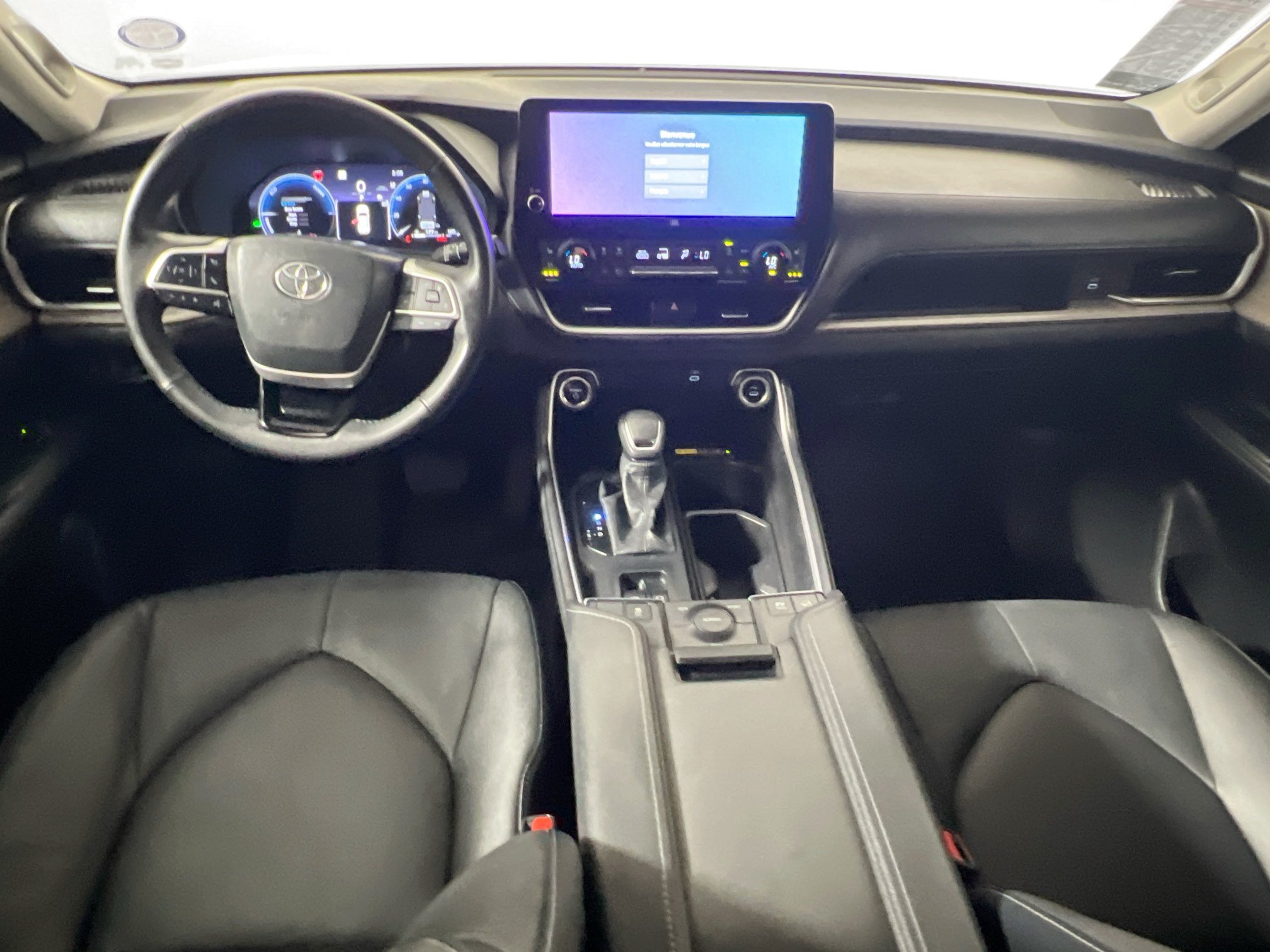 Used 2025 Toyota Grand Highlander AWD Hybrid image 30