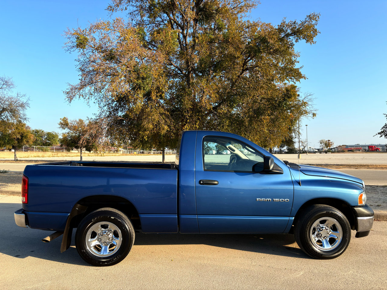 Used 2004 Dodge Ram 1500 Truck ST w/ ST Value Group image 42