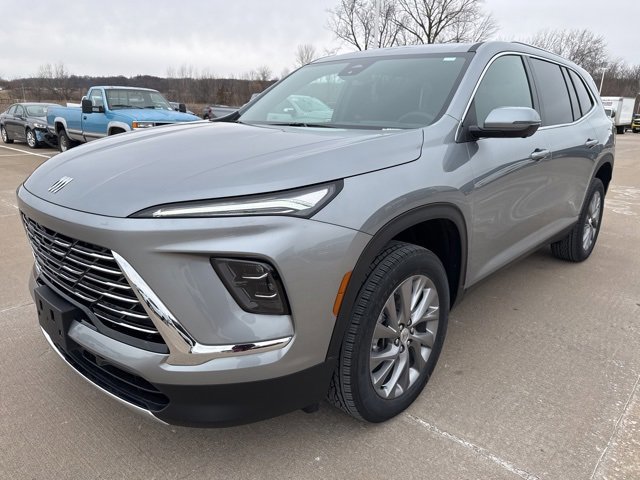 New 2025 Buick Enclave Preferred w/ Power Package image 7