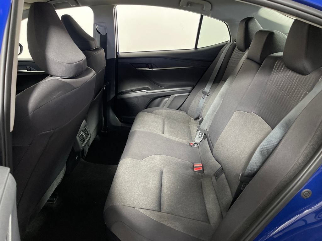 Used 2025 Toyota Camry LE FWD image 13