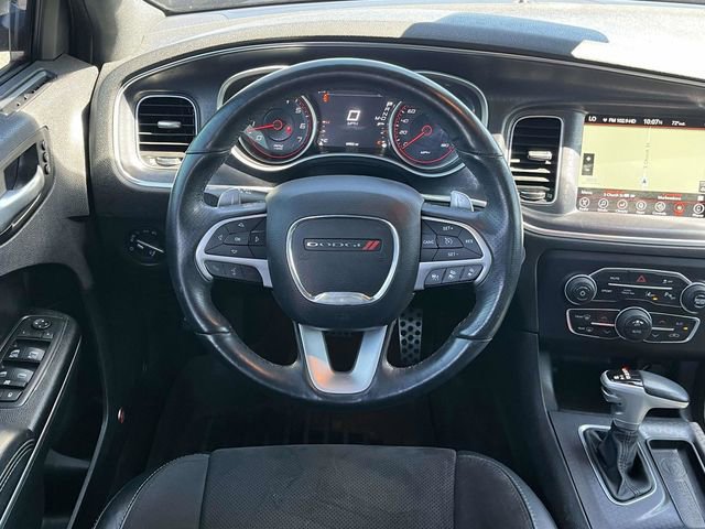 Used 2017 Dodge Charger R/T Scat Pack w/ Technology Group RWD image 18