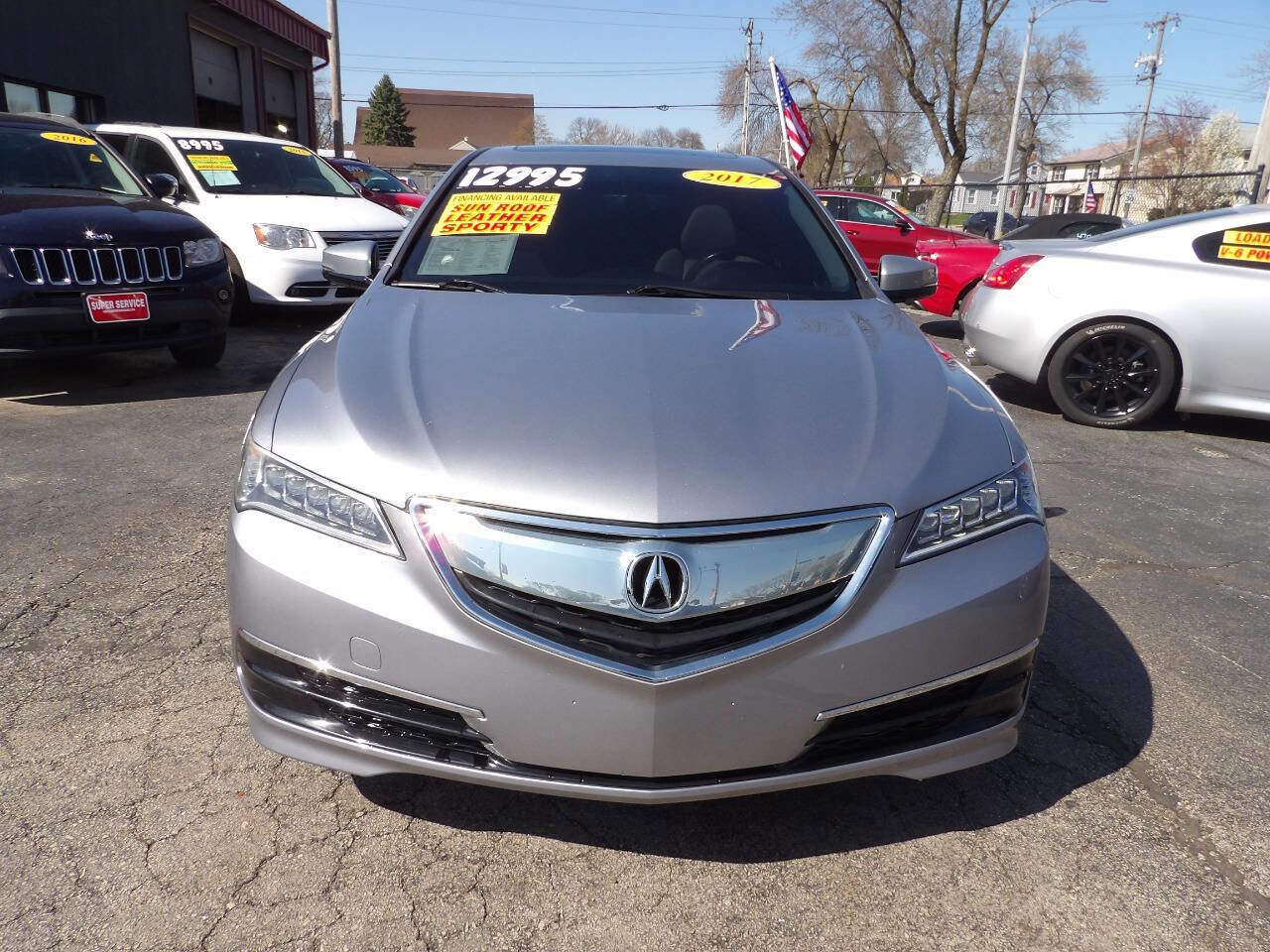 Used 2017 Acura TLX FWD image 2