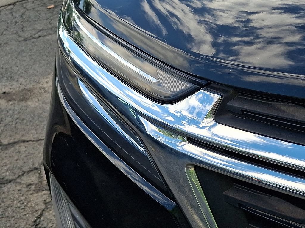 Used 2023 Chevrolet Equinox LT AWD/4WD image 35