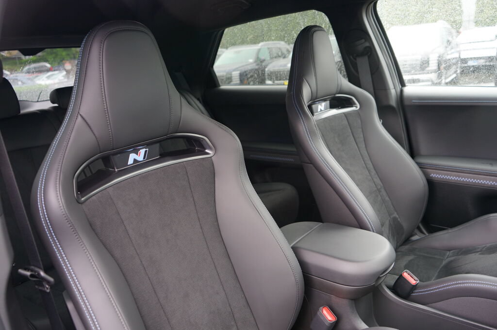 Used 2025 Hyundai Ioniq 5 N AWD/4WD image 29