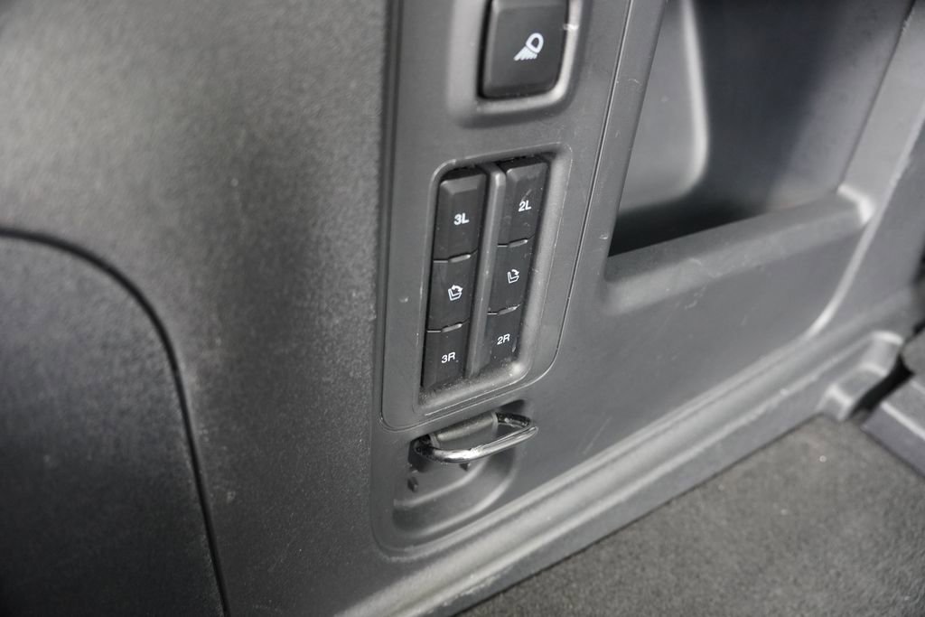 Used 2025 Ford Expedition Active AWD/4WD image 26