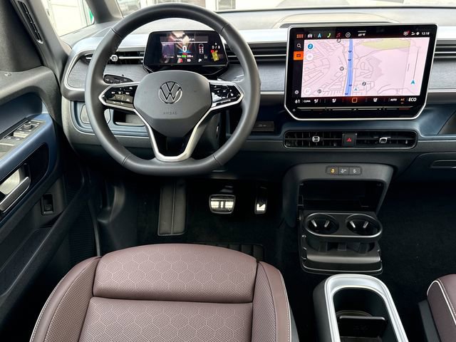 New 2025 Volkswagen ID. Buzz Pro S Plus image 30