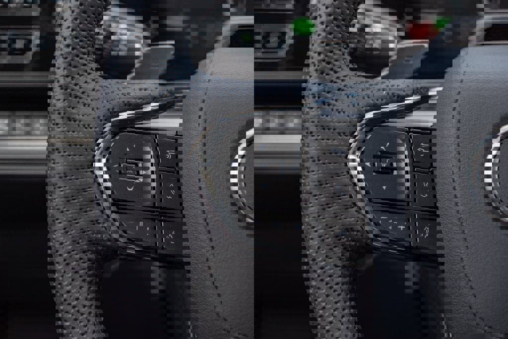 New 2026 Lexus TX 500h AWD image 21