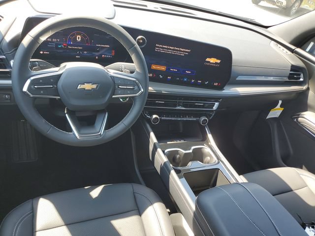 New 2027 Chevrolet Traverse LT w/ Driver Confidence Package FWD image 9