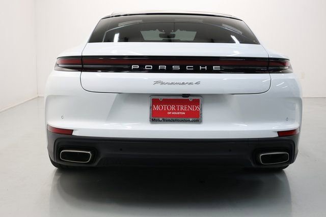 Used 2024 Porsche Panamera 4 image 71
