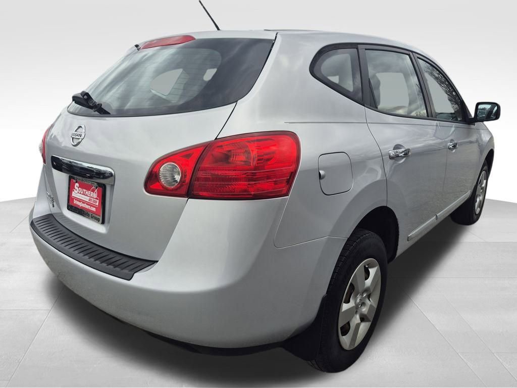 Used 2015 Nissan Rogue S image 10