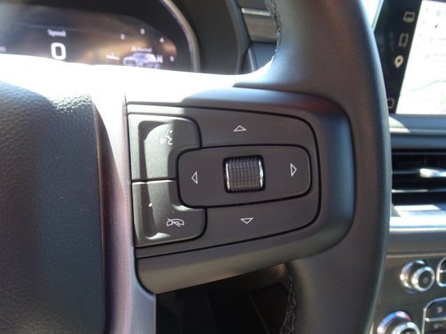 Used 2023 GMC Yukon SLT AWD/4WD image 28