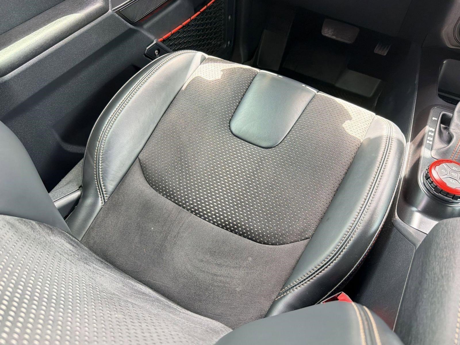 Used 2024 Ford Bronco Raptor w/ Interior Carbon Fiber Pack 6 image 30