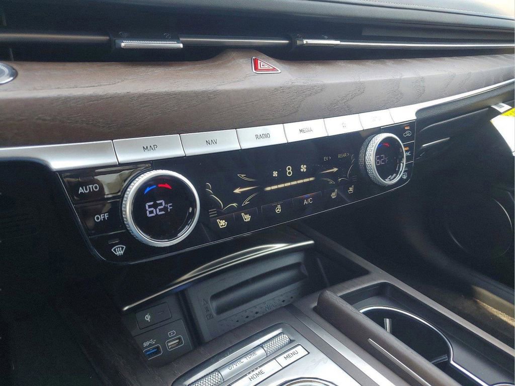 New 2023 Genesis G80 image 15