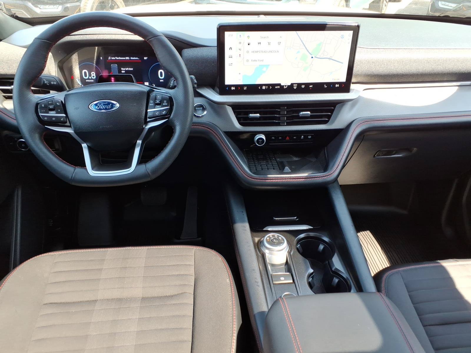 Certified 2025 Ford Explorer ST-Line w/ Premium Package AWD/4WD image 12