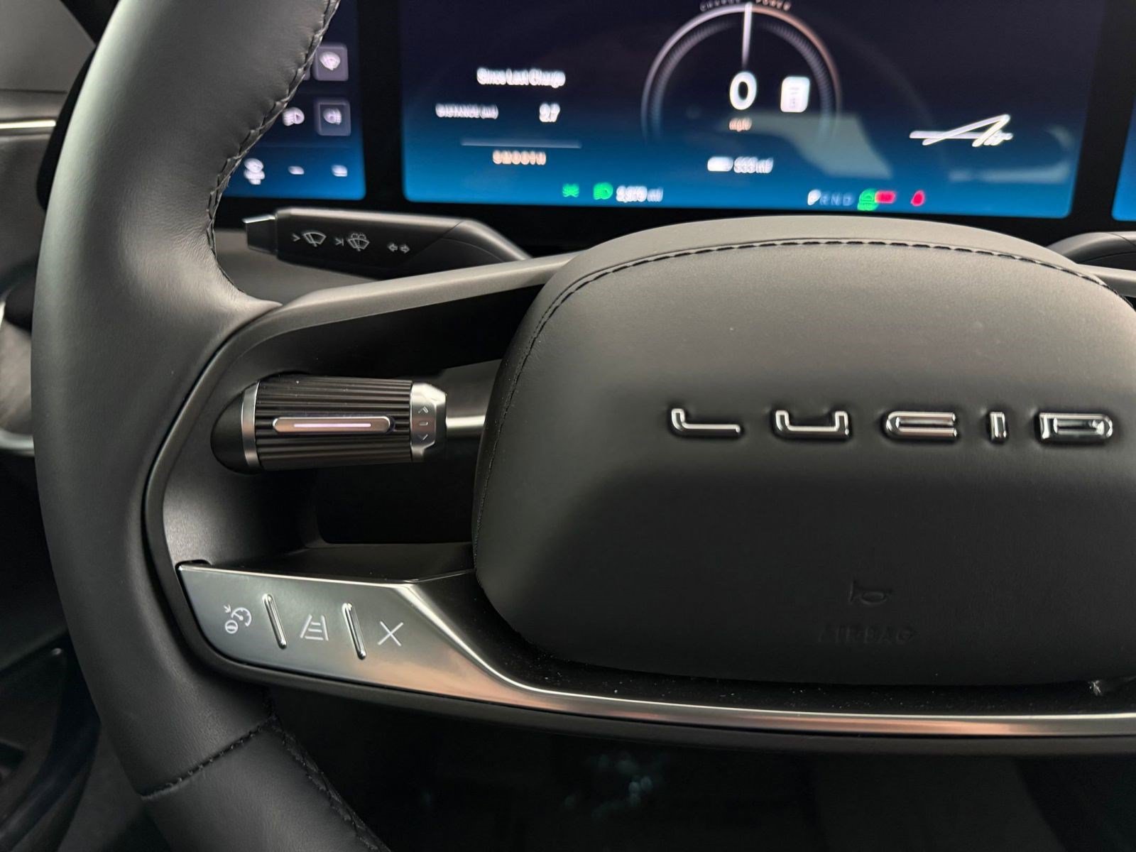 Used 2025 Lucid Air Touring AWD/4WD image 15
