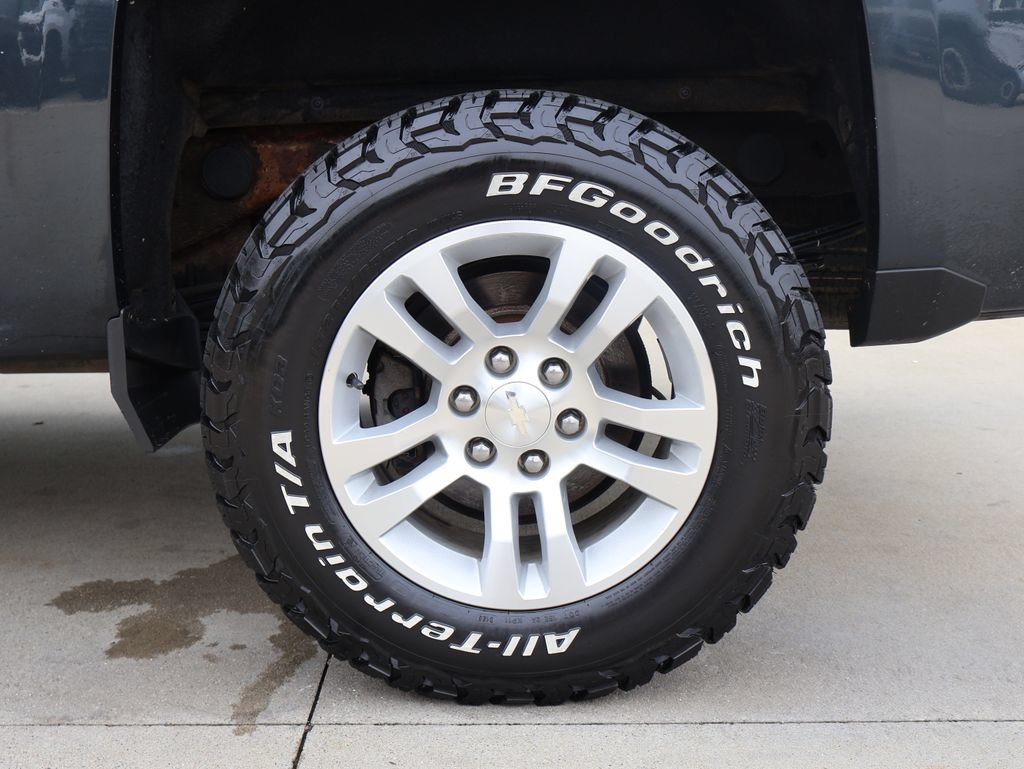 Certified 2019 Chevrolet Silverado 1500 LT w/ All Star Edition AWD/4WD image 38