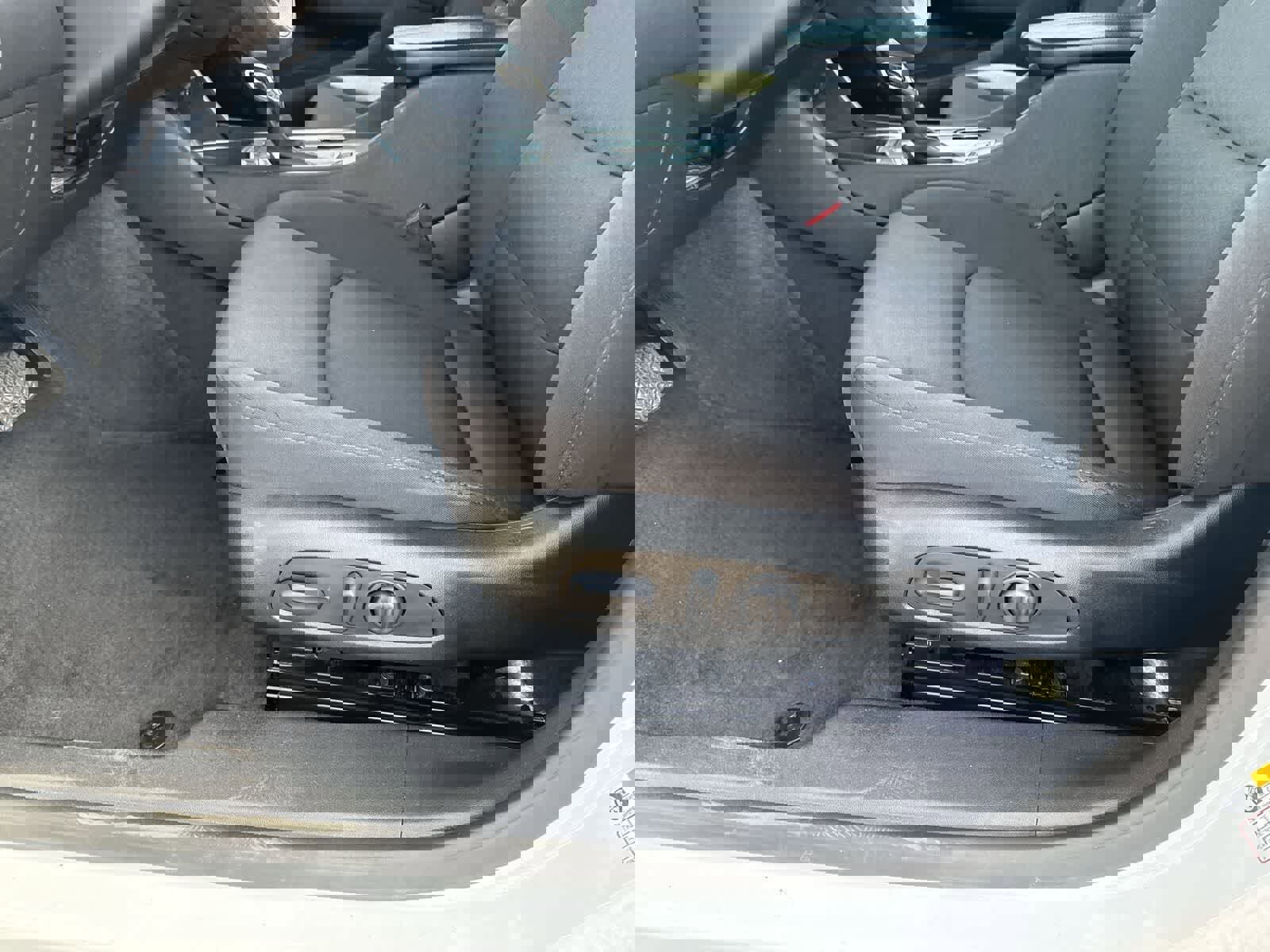 Used 2024 Chevrolet Malibu LT image 18