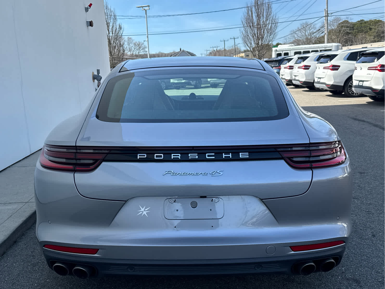 Used 2017 Porsche Panamera 4S image 5