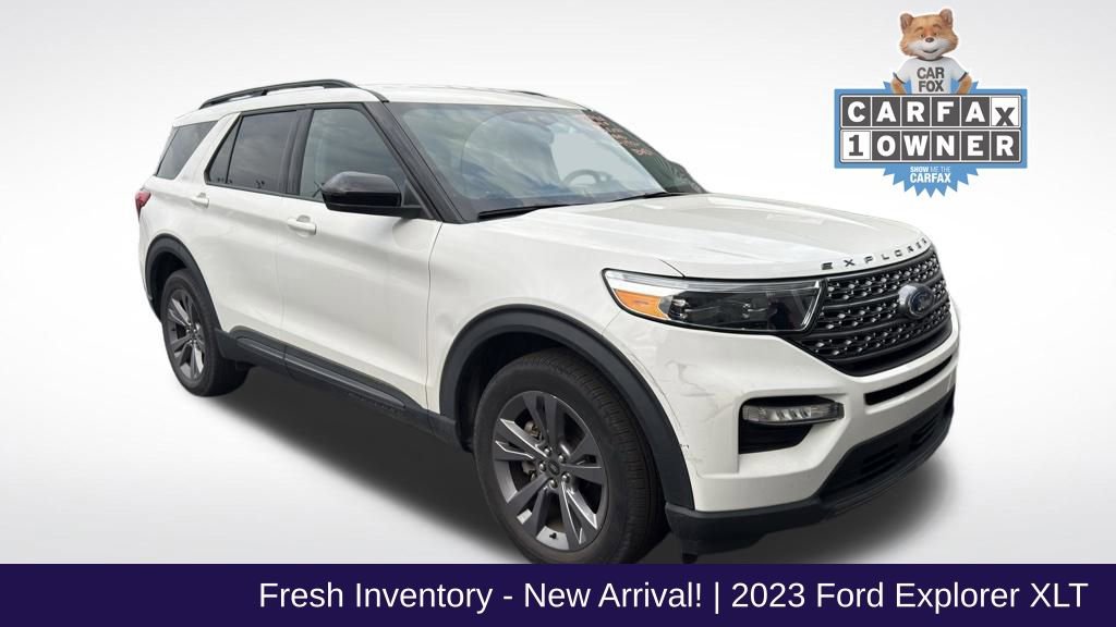 Used 2023 Ford Explorer XLT w/ Equipment Group 202A image 1