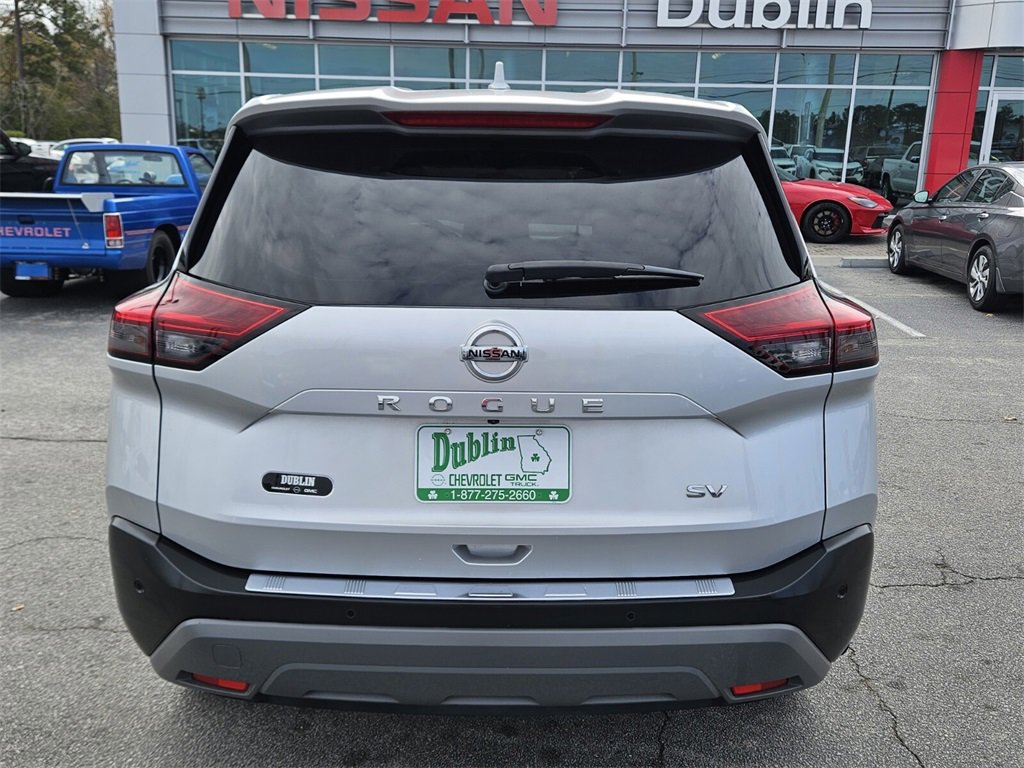 Used 2021 Nissan Rogue SV image 7