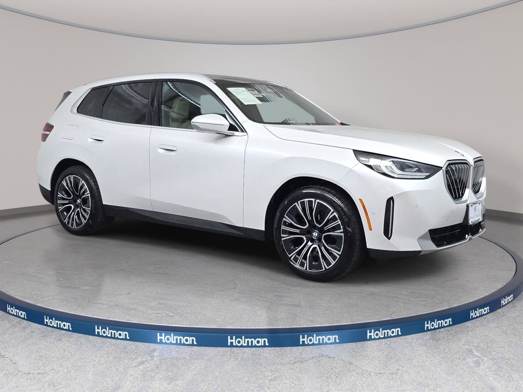 Used 2025 BMW X3 xDrive30i w/ Convenience Package image 4