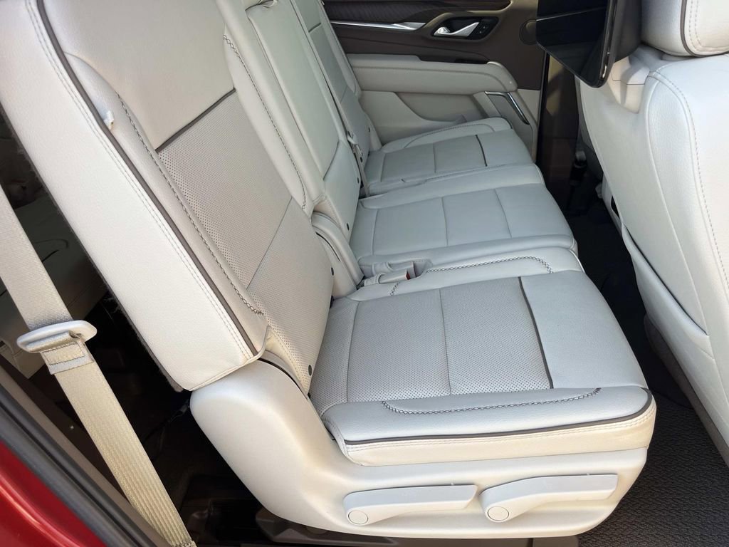 Certified 2024 GMC Yukon Denali w/ Denali Reserve Package RWD image 21