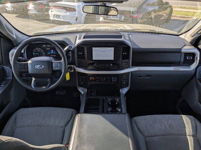 Used 2022 Ford F150 XLT image 11