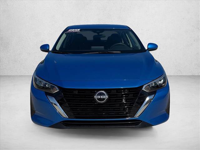 Used 2025 Nissan Sentra SV FWD image 2