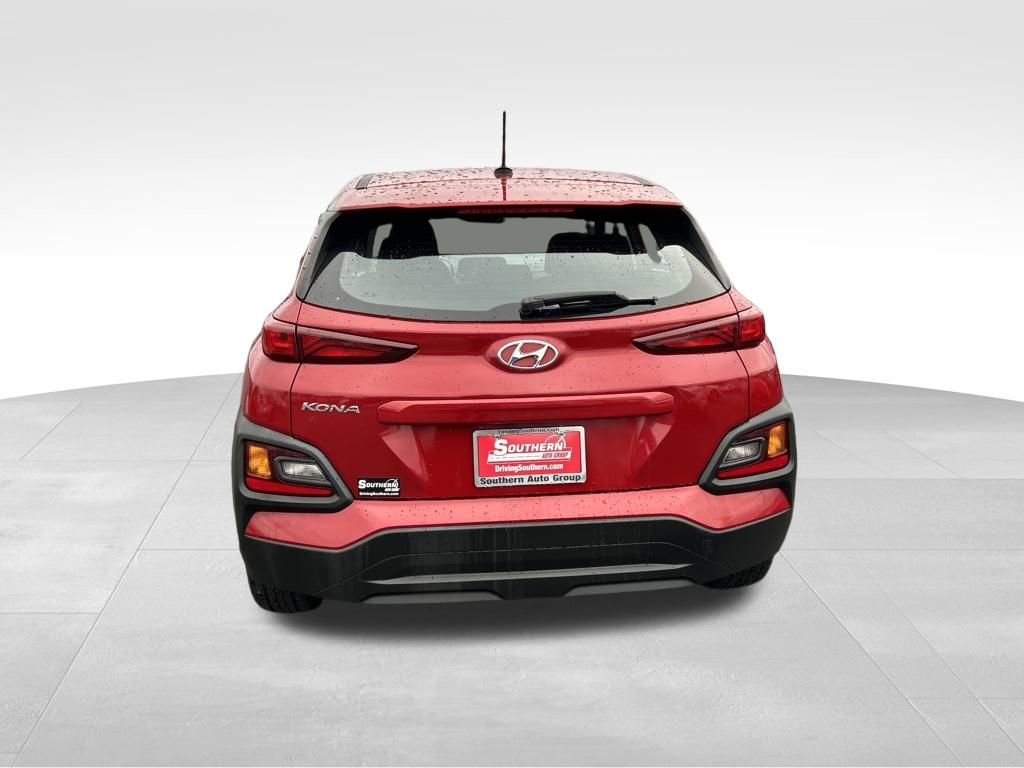Used 2021 Hyundai Kona SE image 4