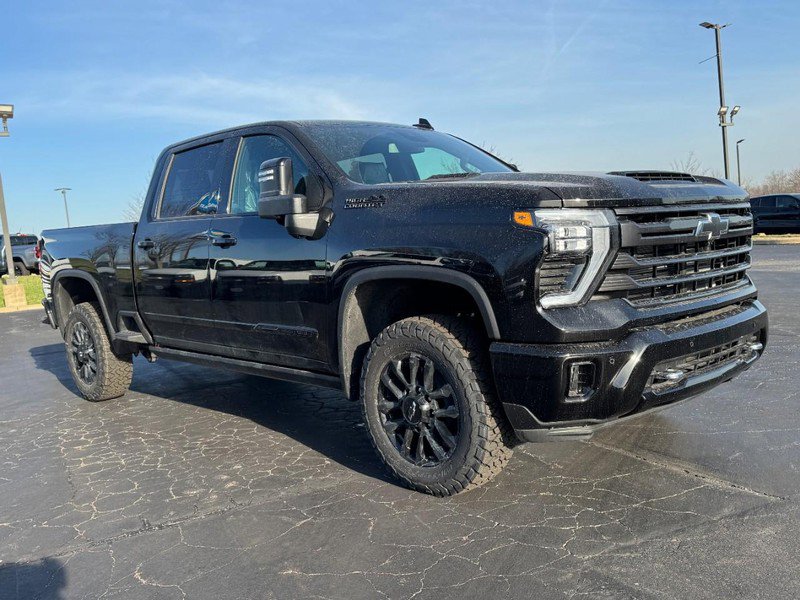 New 2026 Chevrolet Silverado 2500 High Country w/ Midnight Edition image 2