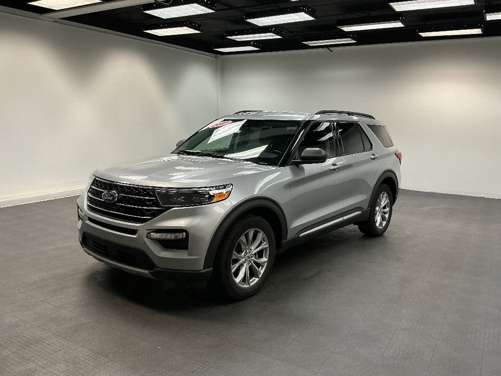 Used 2021 Ford Explorer XLT w/ Equipment Group 202A AWD/4WD image 1