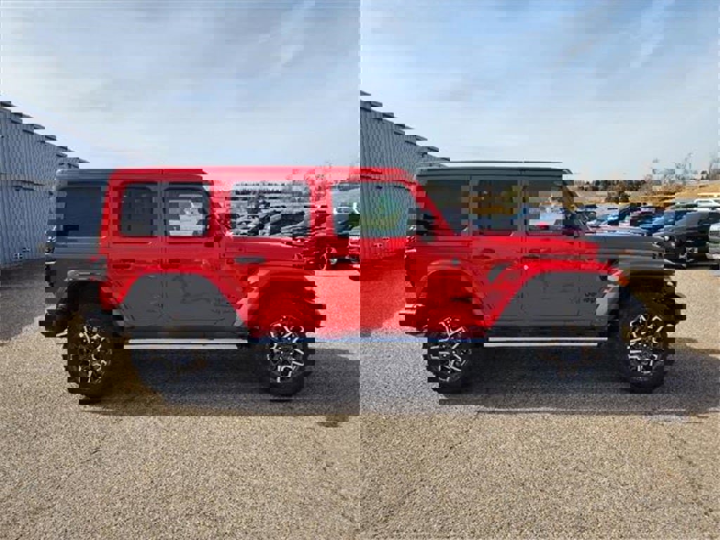 New 2025 Jeep Wrangler Unlimited Sahara w/ Dual Top Group image 2