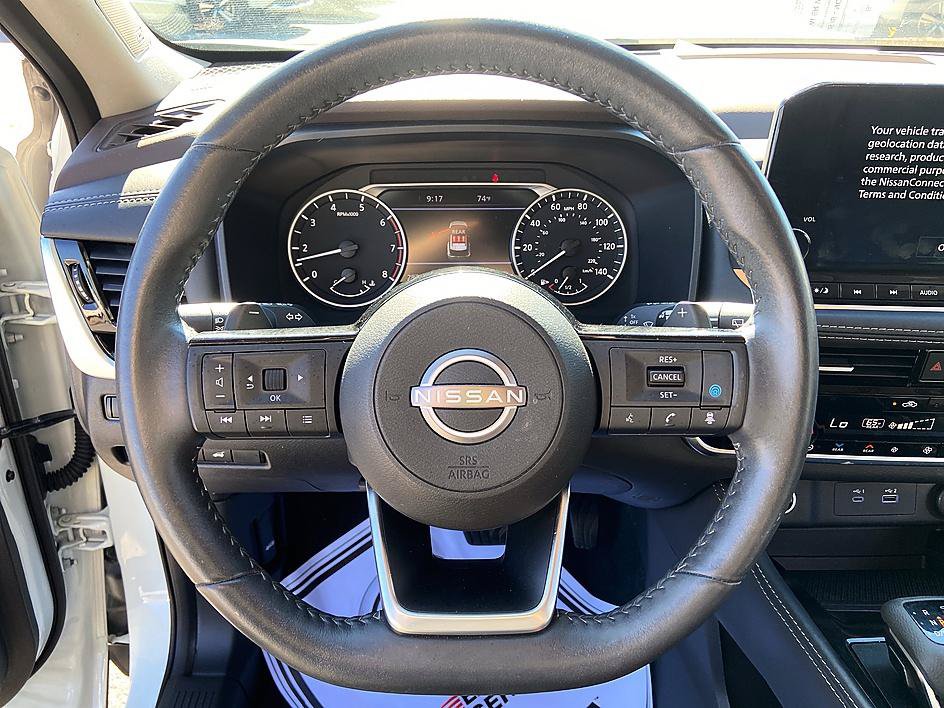 Certified 2023 Nissan Rogue SL w/ SL Premium Package FWD image 13