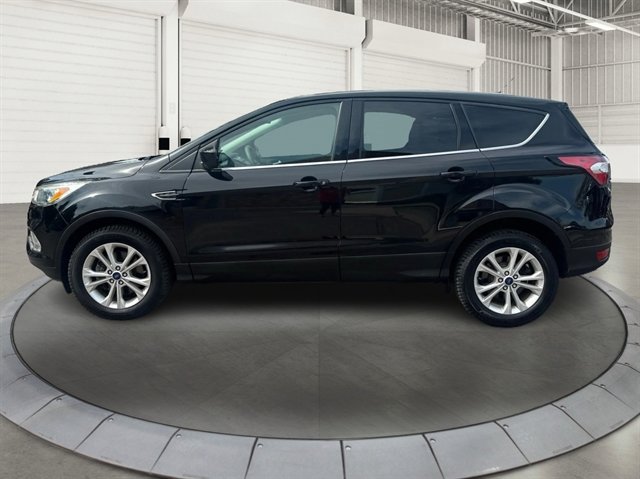 Used 2017 Ford Escape SE