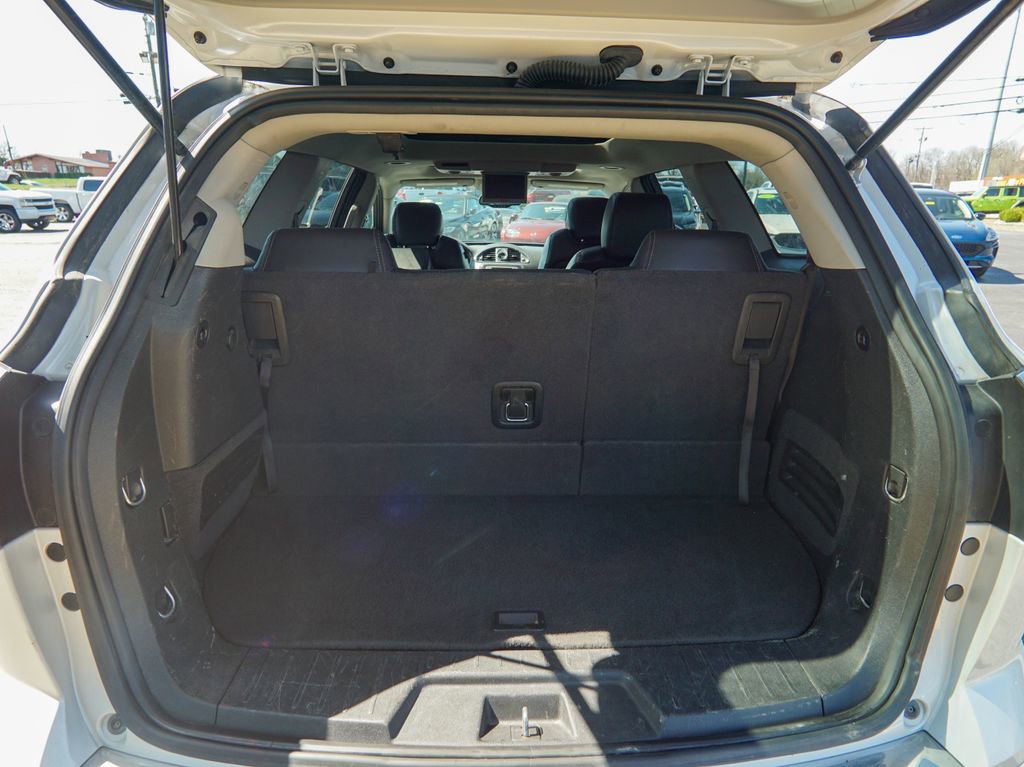 Used 2017 Buick Enclave Premium w/ Experience Buick Package image 9