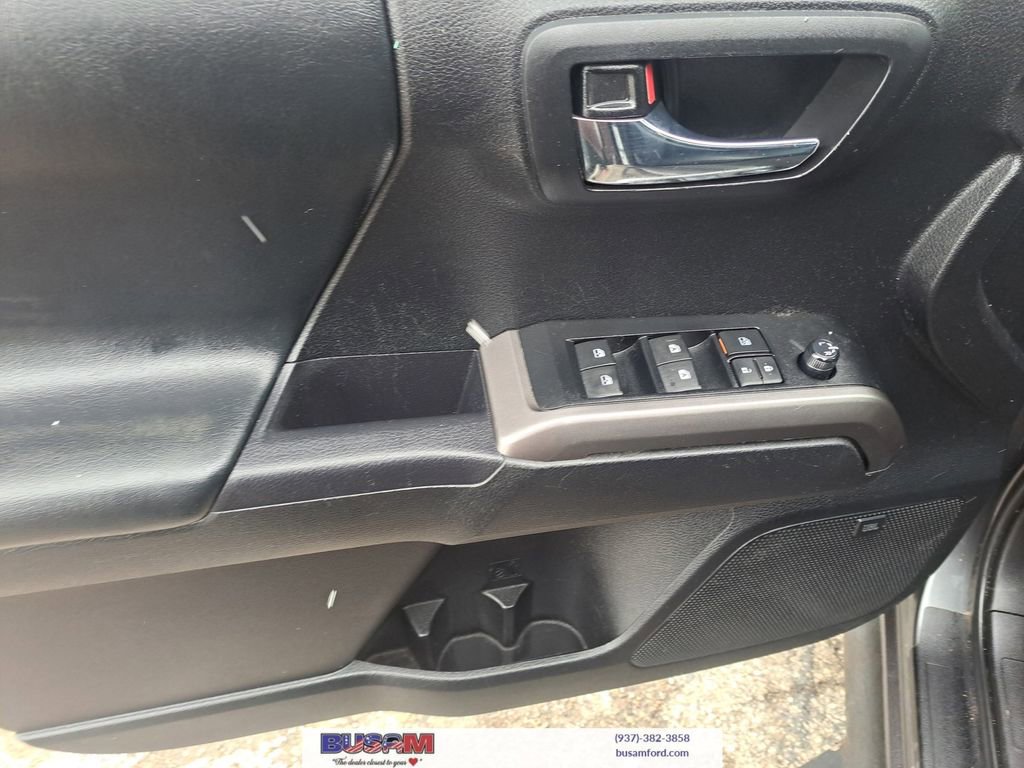 Used 2023 Toyota Tacoma Limited image 13