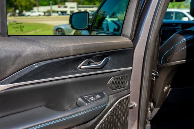 Used 2022 Jeep Grand Cherokee Trailhawk w/ Advanced Protech Group II image 28