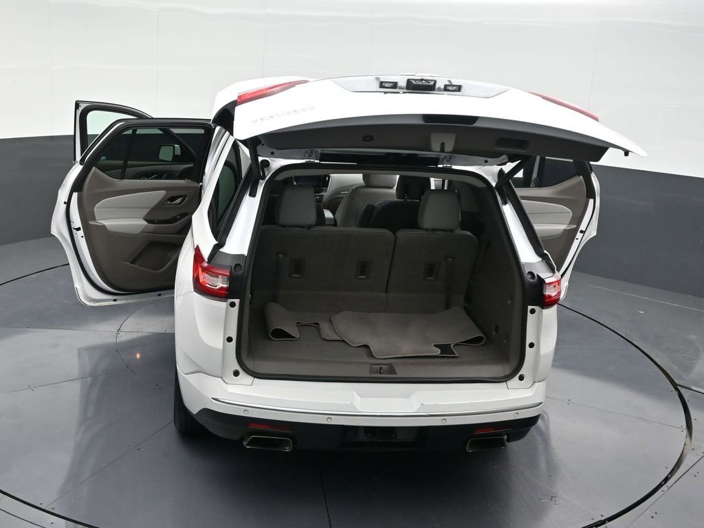 Used 2018 Chevrolet Traverse Premier w/ Driver Confidence II Package image 37